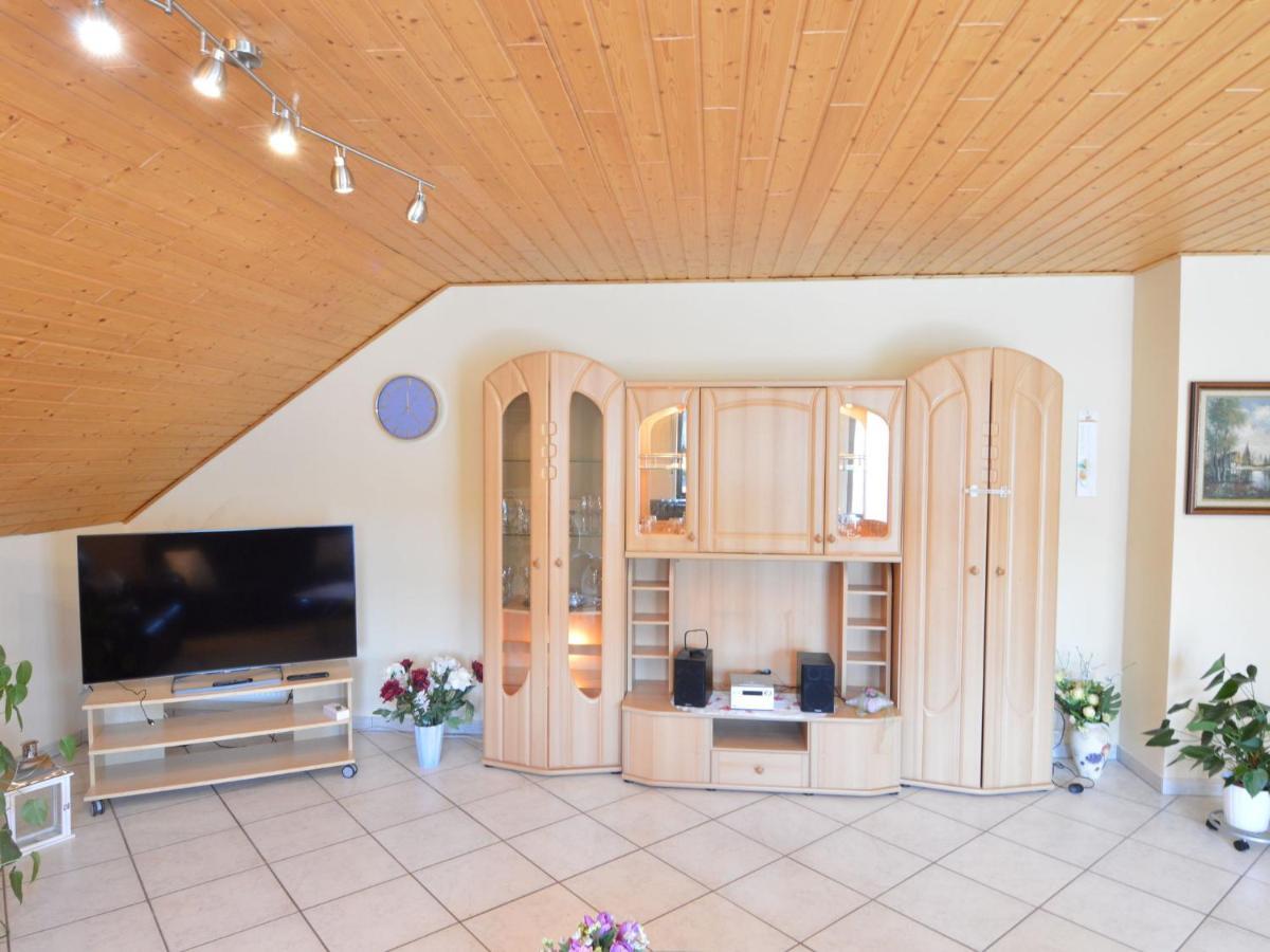 Sun Kissed Apartment In Lirstal With Garden Extérieur photo