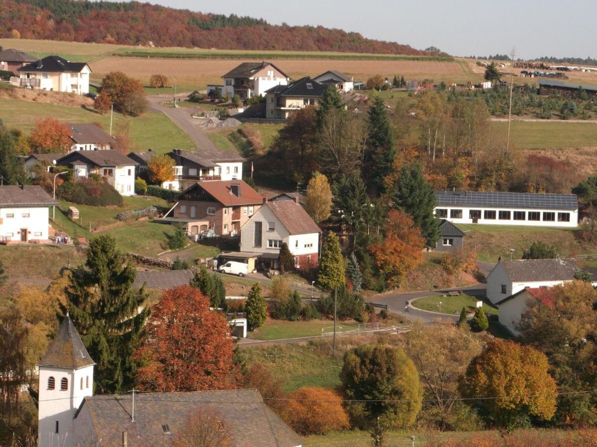 Sun Kissed Apartment In Lirstal With Garden Extérieur photo