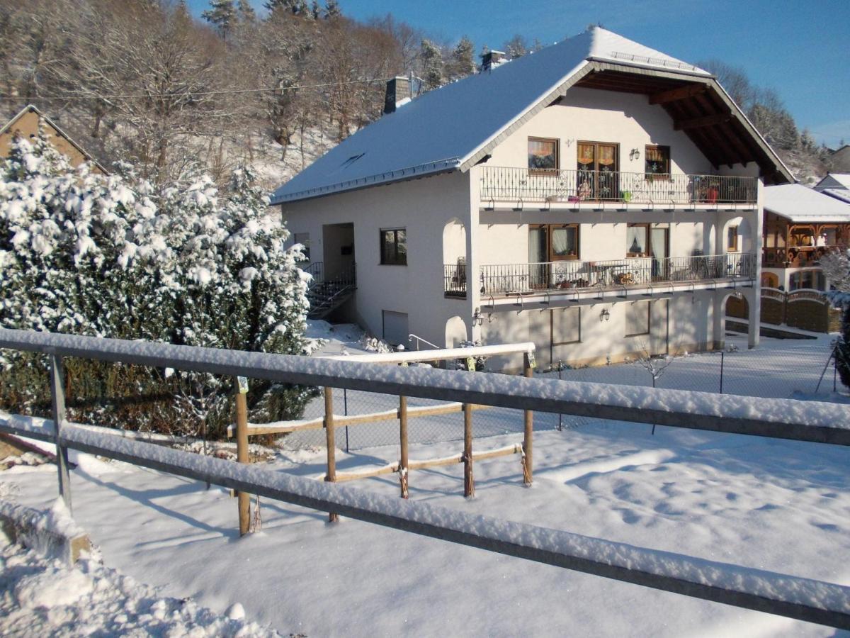 Sun Kissed Apartment In Lirstal With Garden Extérieur photo